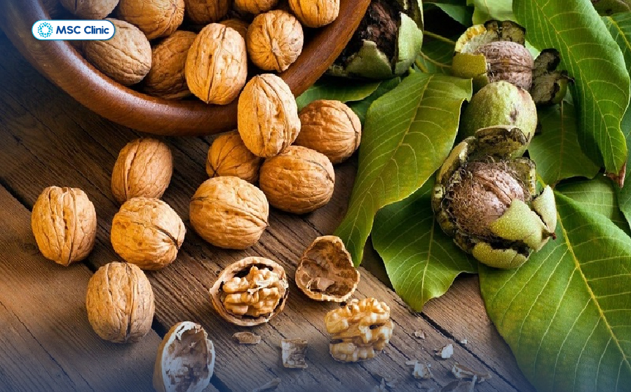 Axit béo omega-3 trong hạt óc chó giúp ngăn ngừa nguy cơ mắc các bệnh lý gan 