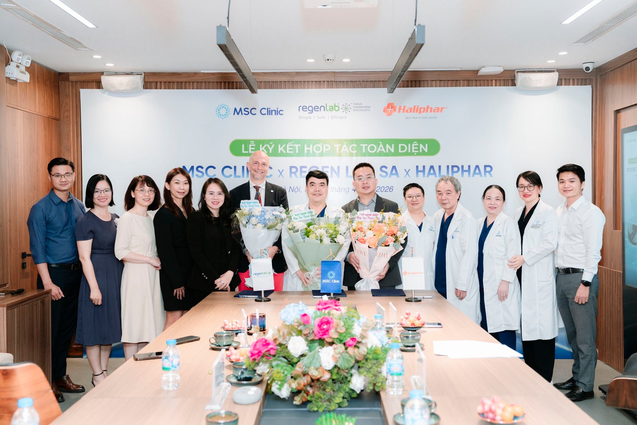 MSC Clinic ký kết hợp tác cùng Regen Lab SA, với sự đồng hành của Haliphar