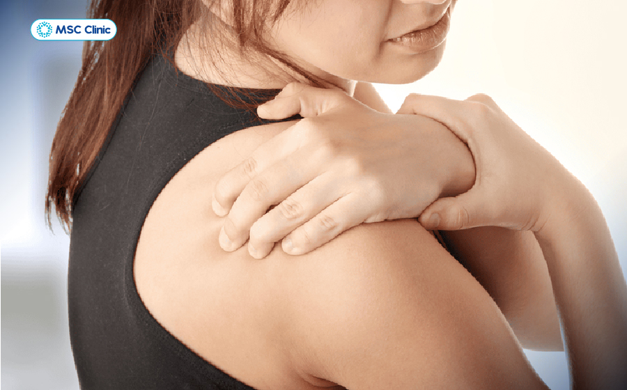Đau là cảnh báo đầu tiên về tình trạng bất thường tại khớp vai