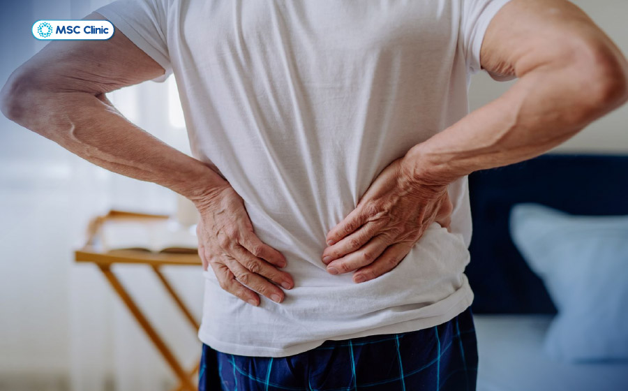 Đau lưng là tình trạng phổ biến, có thể gặp ở mọi lứa tuổi