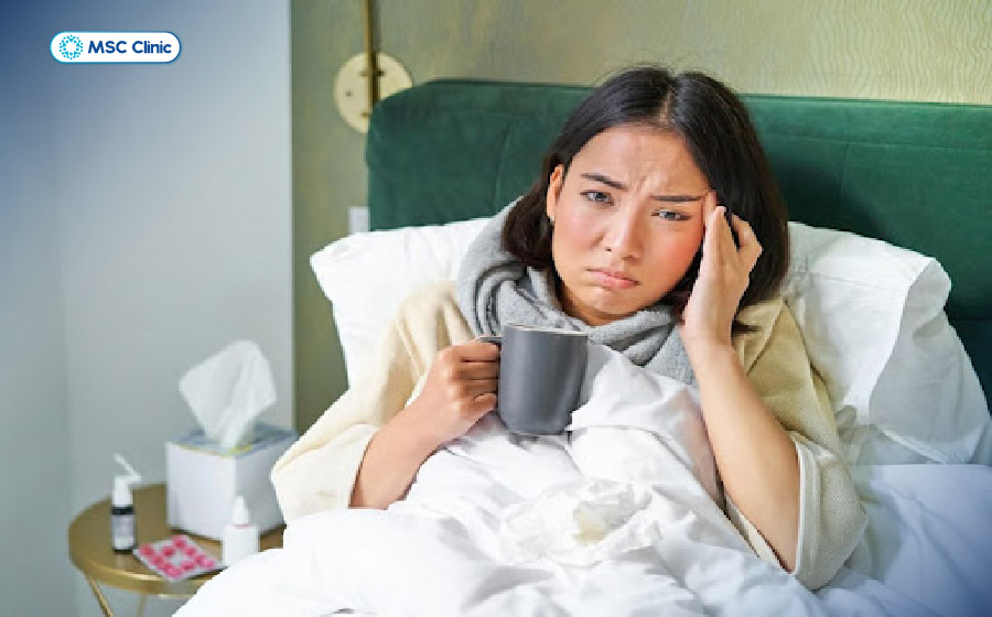 Đau vai kèm mệt mỏi và sốt nhẹ là dấu hiệu cảnh báo nguy cơ nhiễm trùng Đau vai kèm mệt mỏi và sốt nhẹ là dấu hiệu cảnh báo nguy cơ nhiễm trùng