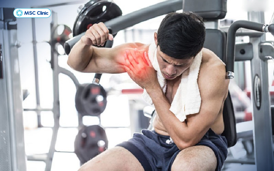 Gym là bộ môn tiềm ẩn khả năng chấn thương nếu tập không đúng cách hoặc thiếu người hướng dẫn