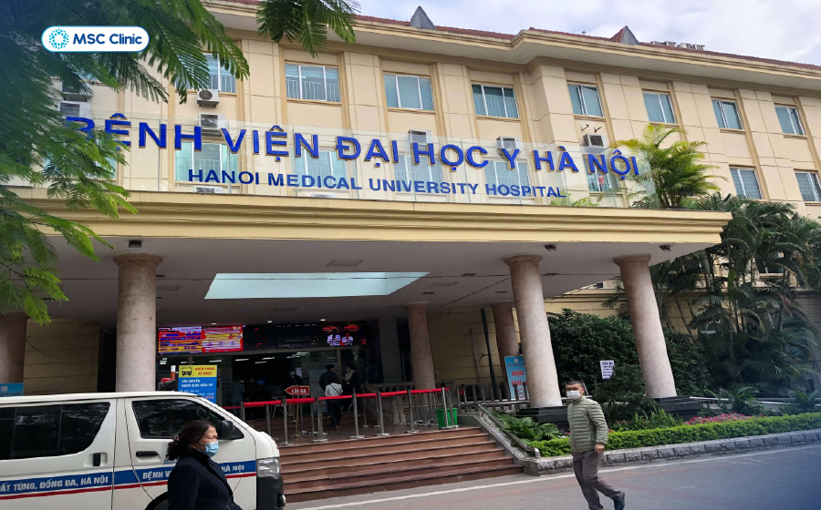 Nếu phân vân khám cổ vai gáy ở đâu, Bệnh viện Đại học Y Hà Nội là lựa chọn đáng cân nhắc