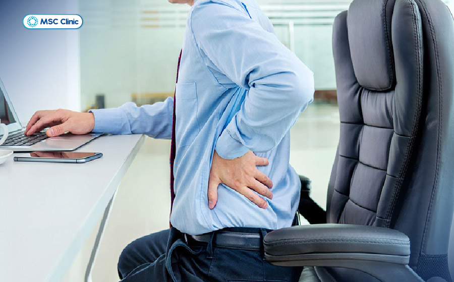 Ngồi lâu không di chuyển là một thói quen gây hại cho cột sống Ngồi lâu không di chuyển là một thói quen gây hại cho cột sống