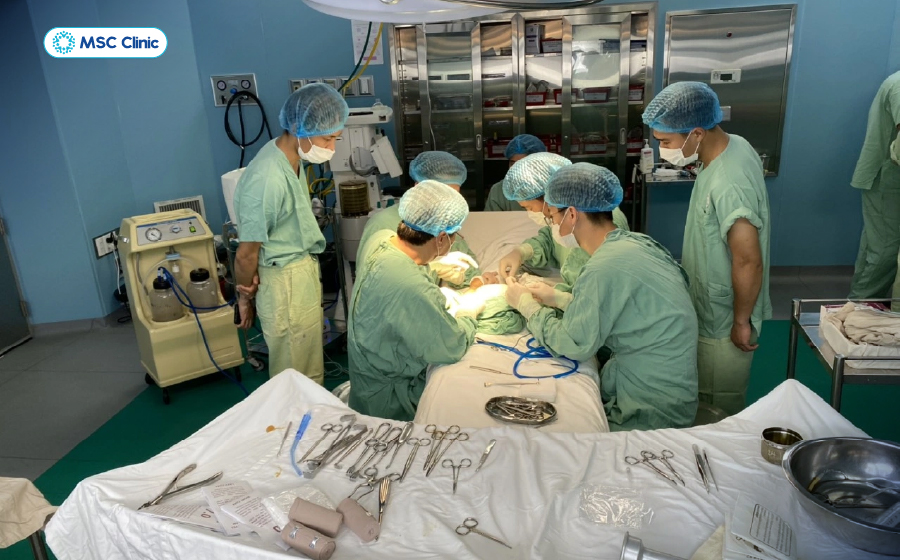 Phẫu thuật là biện pháp cuối cùng khi các phương pháp bảo tồn không có hiệu quả Phẫu thuật là biện pháp cuối cùng khi các phương pháp bảo tồn không có hiệu quả