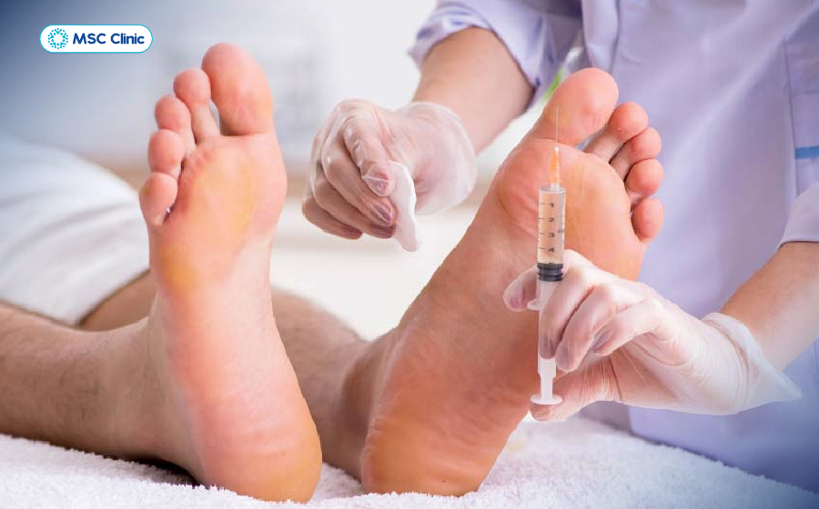 Phương pháp tiêm giúp giảm đau nhanh chóng nhưng cần được chỉ định bởi bác sĩ Phương pháp tiêm giúp giảm đau nhanh chóng nhưng cần được chỉ định bởi bác sĩ