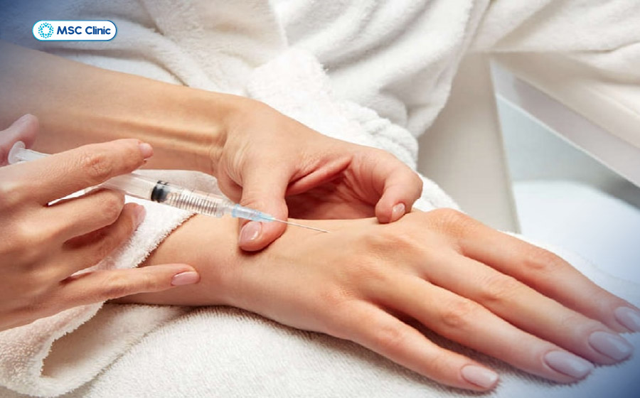 Tiêm chống viêm giúp giảm đau nhanh nhưng tiềm ẩn nhiều nguy cơ