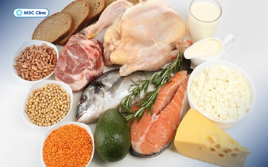 Bổ sung đầy đủ dinh dưỡng là yếu tố quan trọng trong quá trình hồi phục sau gãy xương