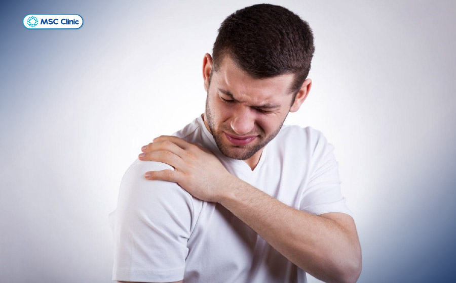 Giải đáp thắc mắc bả vai đau nhức không giơ lên cao được Giải đáp thắc mắc bả vai đau nhức không giơ lên cao được