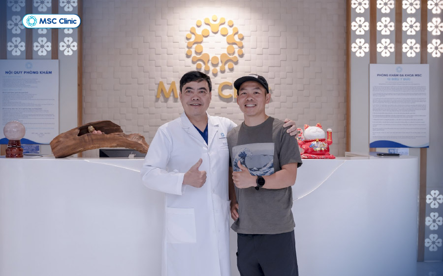 Runner Hùng Hải được đánh giá toàn diện nguyên nhân đau, tê bàn chân bởi đội ngũ bác sĩ chuyên khoa Cơ xương khớp Runner Hùng Hải được đánh giá toàn diện nguyên nhân đau, tê bàn chân bởi đội ngũ bác sĩ chuyên khoa Cơ xương khớp