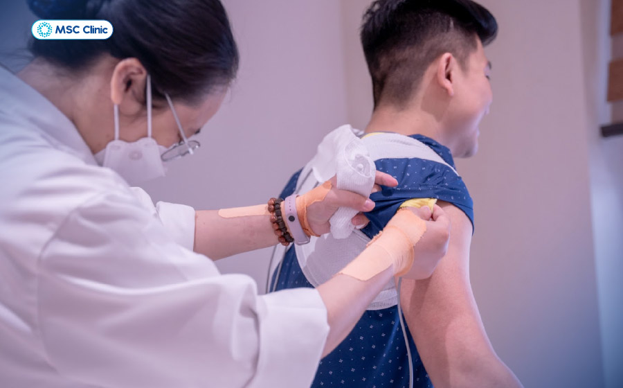 Vật lý trị liệu - Phục hồi chức năng giúp khôi phục tầm vận động, tăng sức mạnh cơ vai và giảm nguy cơ tái phát Vật lý trị liệu - Phục hồi chức năng giúp khôi phục tầm vận động, tăng sức mạnh cơ vai và giảm nguy cơ tái phát