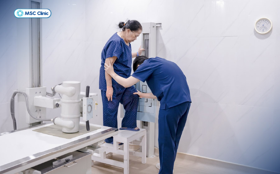 Hệ thống máy chụp X-quang hiện đại, công nghệ cao tại MSC Clinic giúp bác sĩ chẩn đoán chính xác