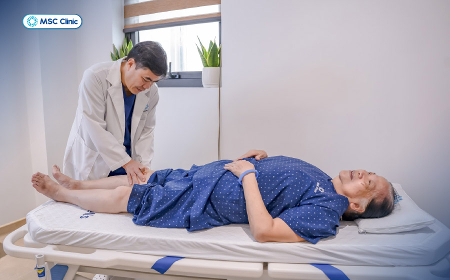Nếu có dấu hiệu bất thường trong quá trình tập luyện, nên liên hệ với bác sĩ để đánh giá kịp thời