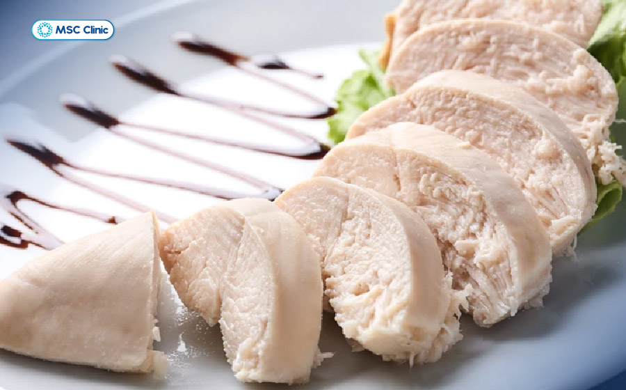 Người bệnh gút nên ưu tiên ăn ức gà do chứa lượng purin trung bình Người bệnh gút nên ưu tiên ăn ức gà do chứa lượng purin trung bình