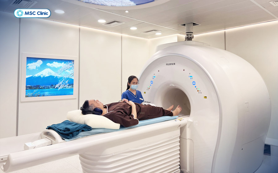 Chụp MRI được chỉ định trong trường hợp nghi ngờ có tổn thương bất thường ở các cơ quan, mô mềm, cấu trúc bên trong cơ thể