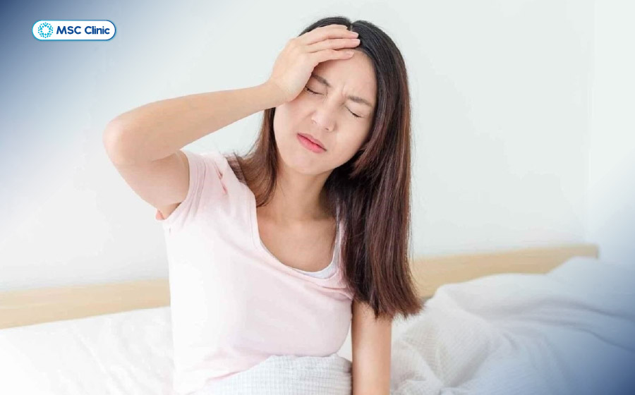 Đầu gối bị đau khi co chân kèm trạng thái sốt cao là dấu hiệu cần đi thăm khám ngay Đầu gối bị đau khi co chân kèm trạng thái sốt cao là dấu hiệu cần đi thăm khám ngay