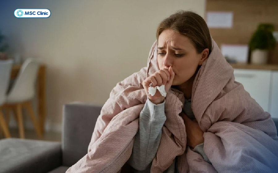 Khát nước và uống nước nhiều bất thường có thể là dấu hiệu cảnh báo đường huyết tăng cao