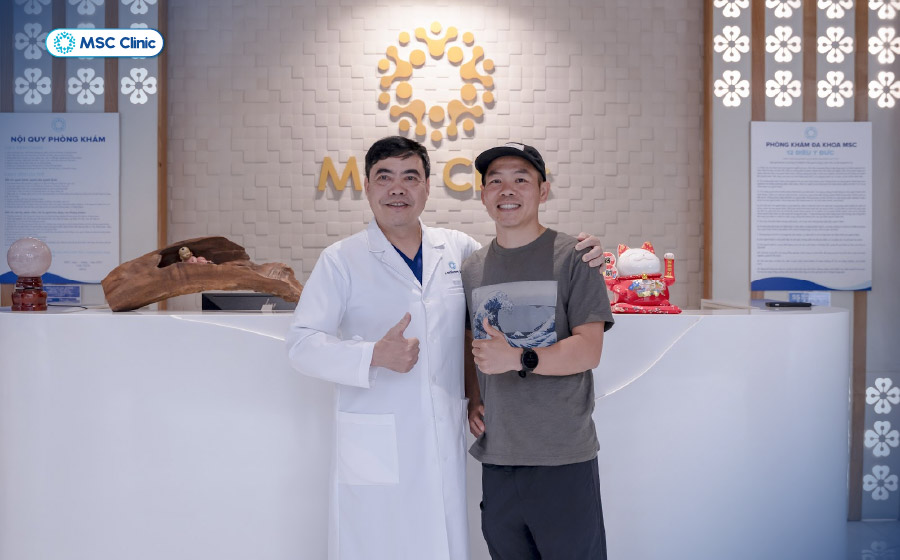 Runner Hùng Hải lựa chọn thăm khám định kỳ tại MSC Clinic để theo dõi sức khỏe hệ cơ xương khớp và bảo vệ "đôi chân vàng", sẵn sàng cho những chặng chạy tiếp theo