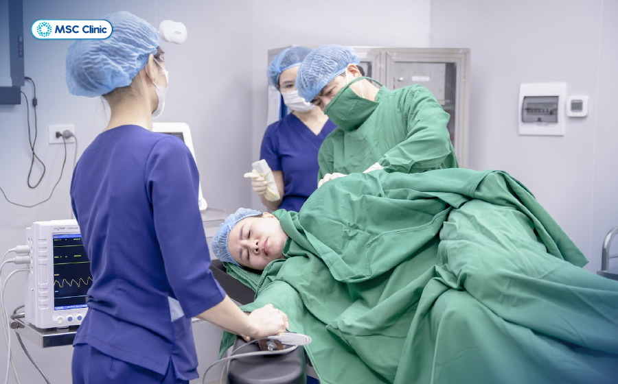 Tiêm huyết tương giàu tiểu cầu PRP hỗ trợ phục hồi mô tổn thương