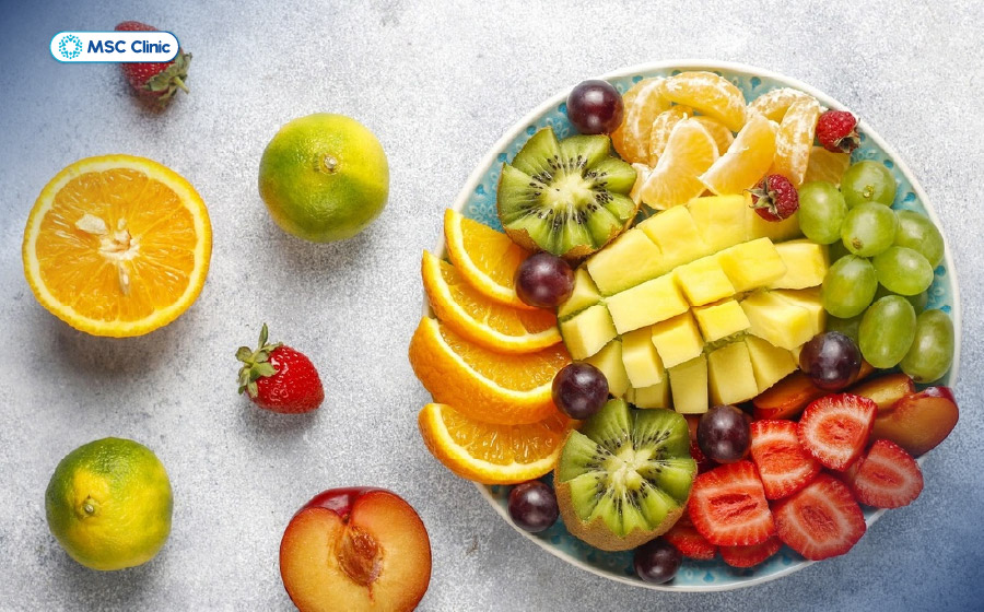 Trái cây giàu vitamin C hỗ trợ kiểm soát nồng độ axit uric máu an toàn, tự nhiên
