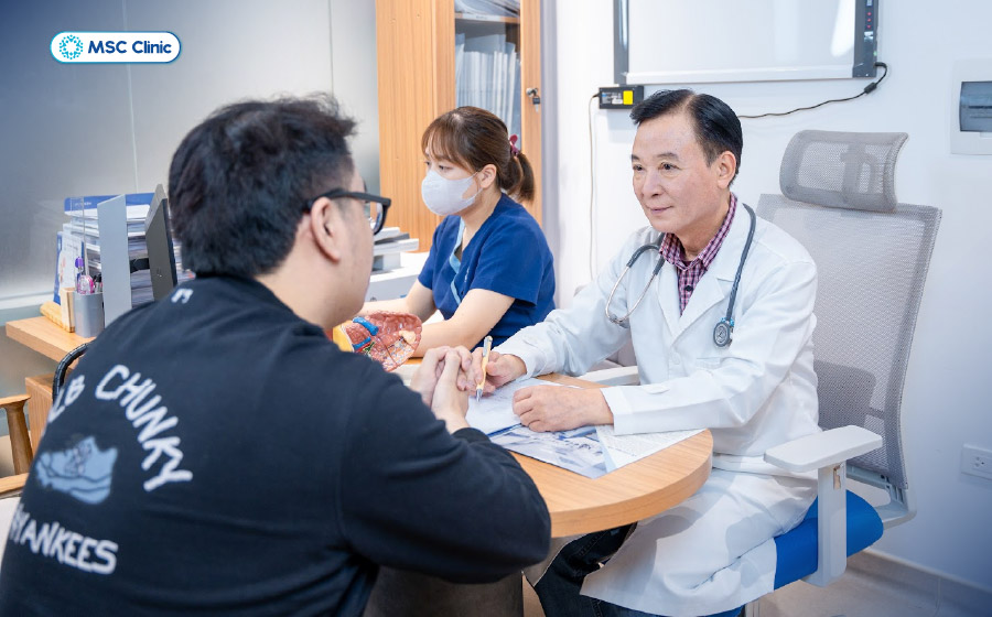 Bệnh nhân nên lựa chọn cơ sở y tế uy tín để thăm khám và điều trị bệnh gan nhiễm mỡ Bệnh nhân nên lựa chọn cơ sở y tế uy tín để thăm khám và điều trị bệnh gan nhiễm mỡ