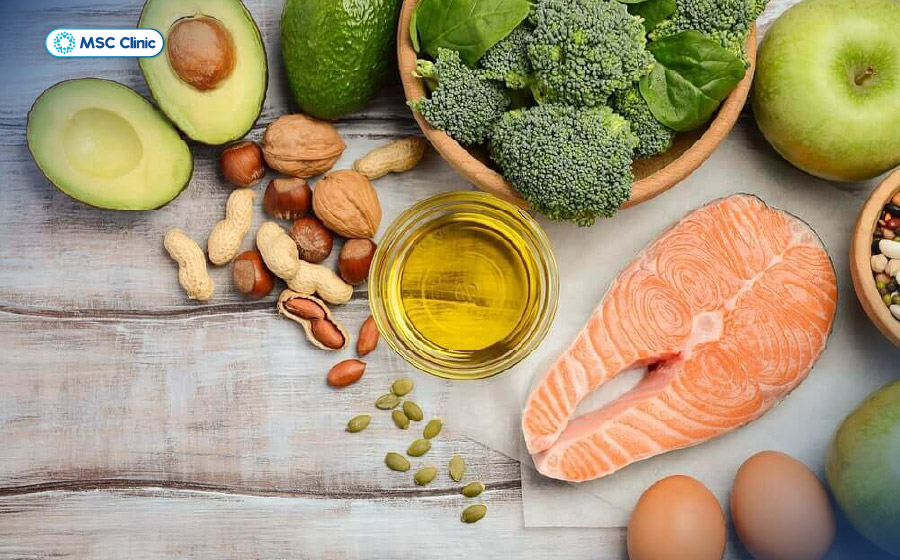 Chế độ ăn cân đối đóng vai trò quan trọng để cải thiện gan nhiễm mỡ