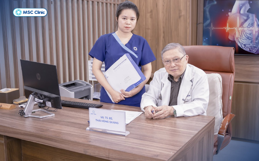 GS.TS.BS Thái Hồng Quang khám, tư vấn và xây dựng phác đồ điều trị tiểu đường cá nhân hóa cho người bệnh