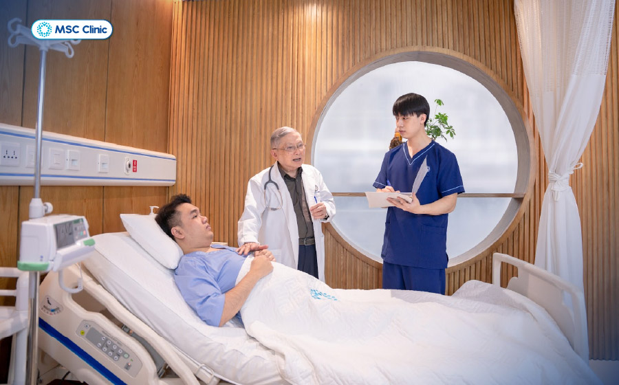 GS.TS.BS Thái Hồng Quang thăm khám và đưa ra phác đồ điều trị tối ưu nhất cho bệnh nhân bị tiểu đường GS.TS.BS Thái Hồng Quang thăm khám và đưa ra phác đồ điều trị tối ưu nhất cho bệnh nhân bị tiểu đường