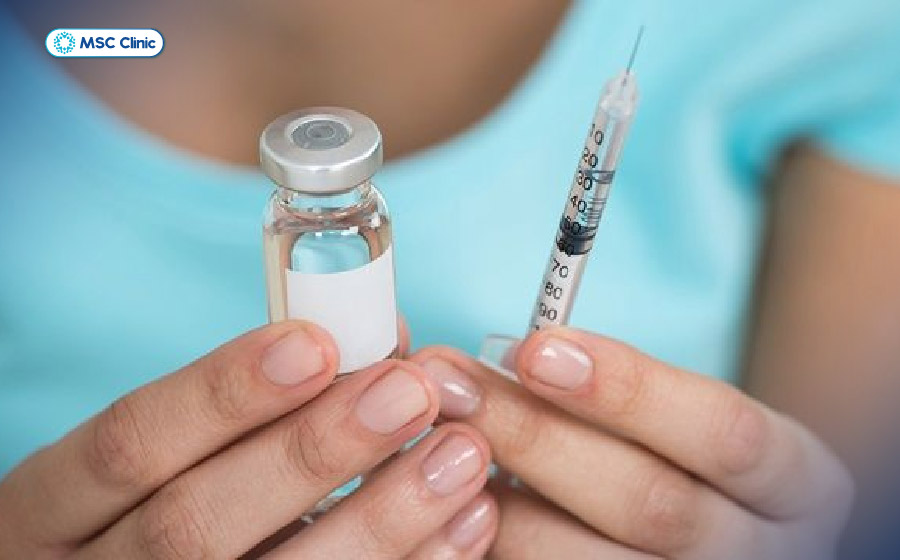 Insulin, thuốc, dinh dưỡng và vận động là những yếu tố có thể được phối hợp trong quản lý tiểu đường ở trẻ