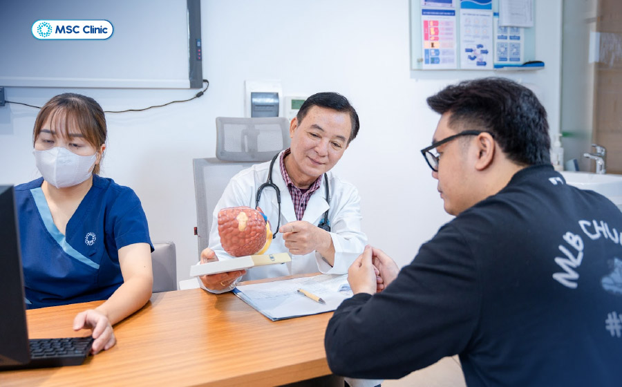Kiểm tra sức khỏe định kỳ là cách chủ động phát hiện sớm gan nhiễm mỡ và kiểm soát các yếu tố nguy cơ Kiểm tra sức khỏe định kỳ là cách chủ động phát hiện sớm gan nhiễm mỡ và kiểm soát các yếu tố nguy cơ