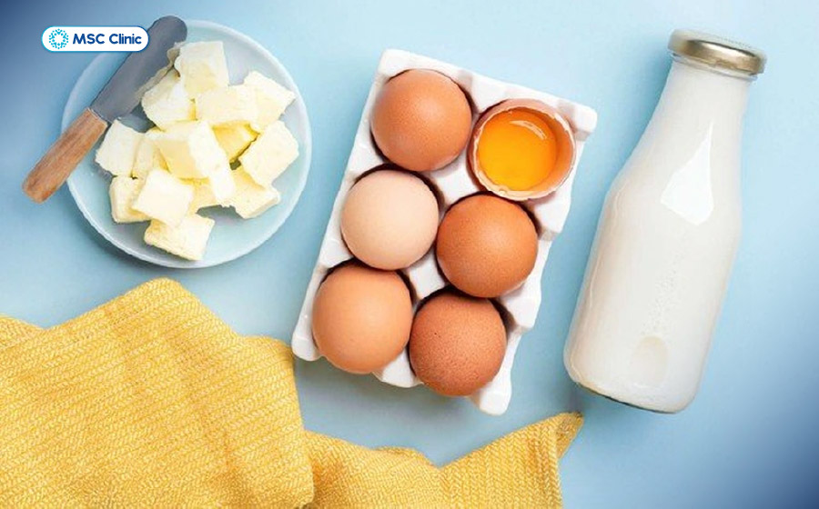 Người mắc gút có thể đa dạng protein từ sữa ít béo, đậu phụ, trứng và thịt gia cầm với lượng phù hợp Người mắc gút có thể đa dạng protein từ sữa ít béo, đậu phụ, trứng và thịt gia cầm với lượng phù hợp