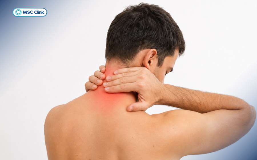 Trật khớp cổ gây khó chịu, đau nhức, sưng tấy, và hạn chế vận động Trật khớp cổ gây khó chịu, đau nhức, sưng tấy, và hạn chế vận động
