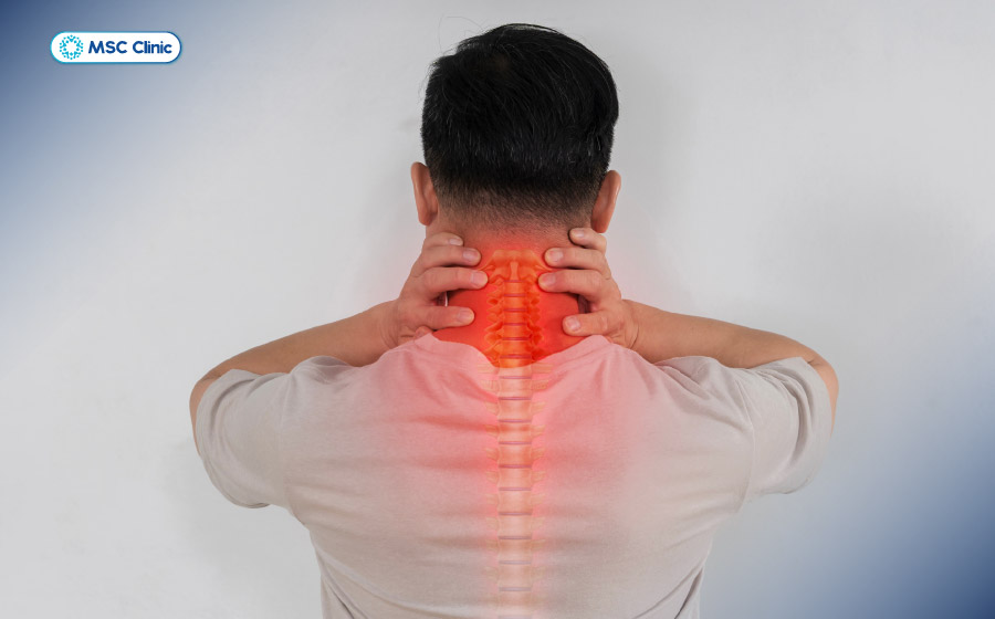 Trật khớp cổ là chấn thương cần đặc biệt chú ý do cấu trúc quan trọng của vùng này Trật khớp cổ là chấn thương cần đặc biệt chú ý do cấu trúc quan trọng của vùng này