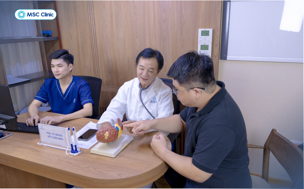 PGS.TS.BSCKII Đỗ Tuấn Anh chẩn đoán và tư vấn phác đồ chăm sóc gan cho người bệnh