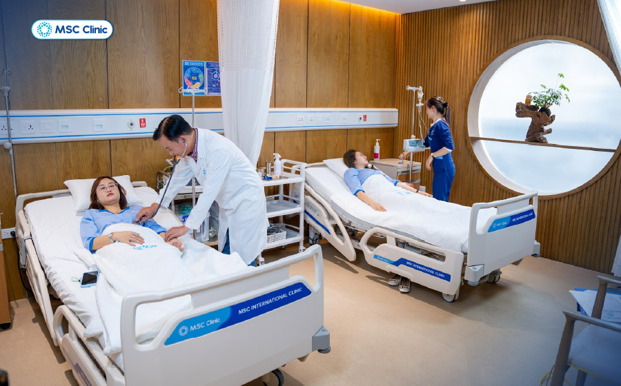 Thăm khám định kỳ giúp phát hiện sớm các bất thường về chức năng gan 