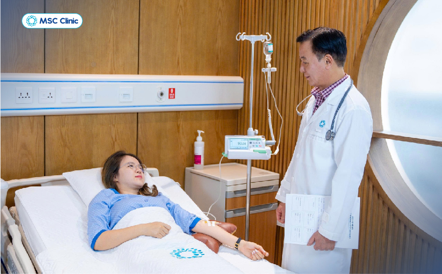 Chủ động thăm khám và trao đổi với bác sĩ khi xuất hiện các triệu chứng của bệnh xơ gan hoặc nghi ngờ mắc bệnh gan mạn tính