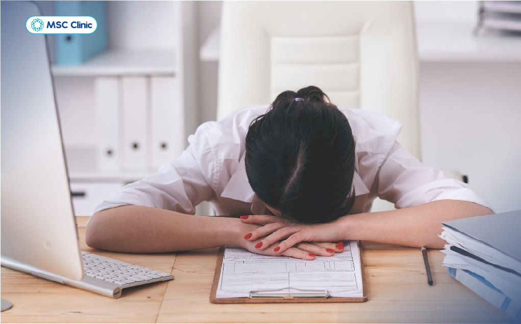 Mệt mỏi, chán ăn có thể xuất hiện ở xơ gan giai đoạn sớm nhưng thường không đặc hiệu